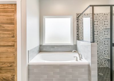 shower accent wall
